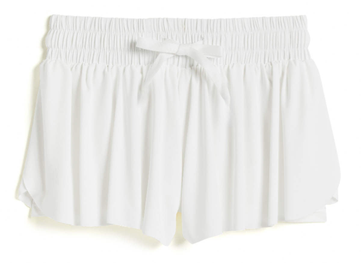 Flyaway Shorts | White