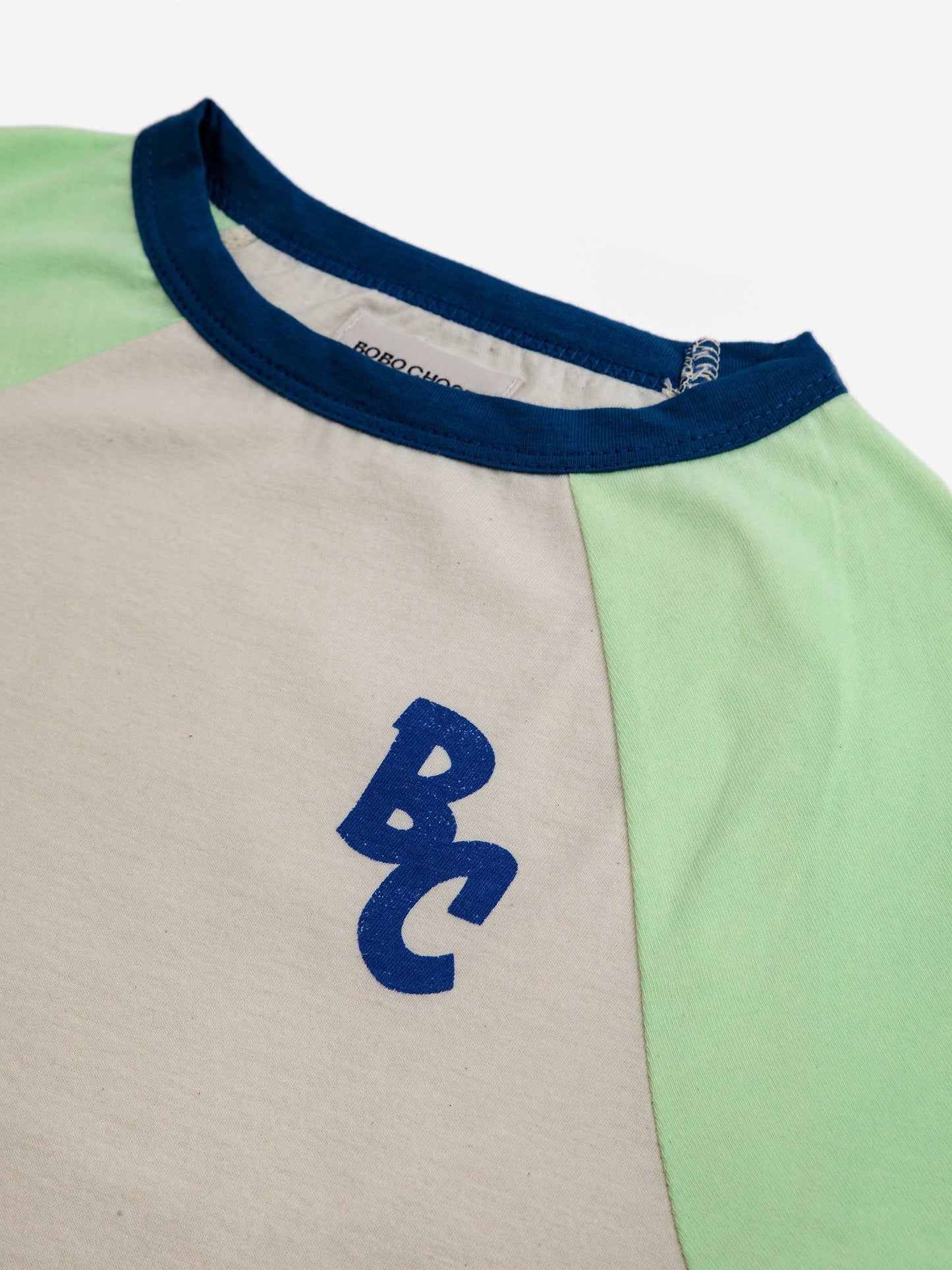 Bobo Choses – T-Shirt mit Farbblock-Design und Raglan-Ärmeln