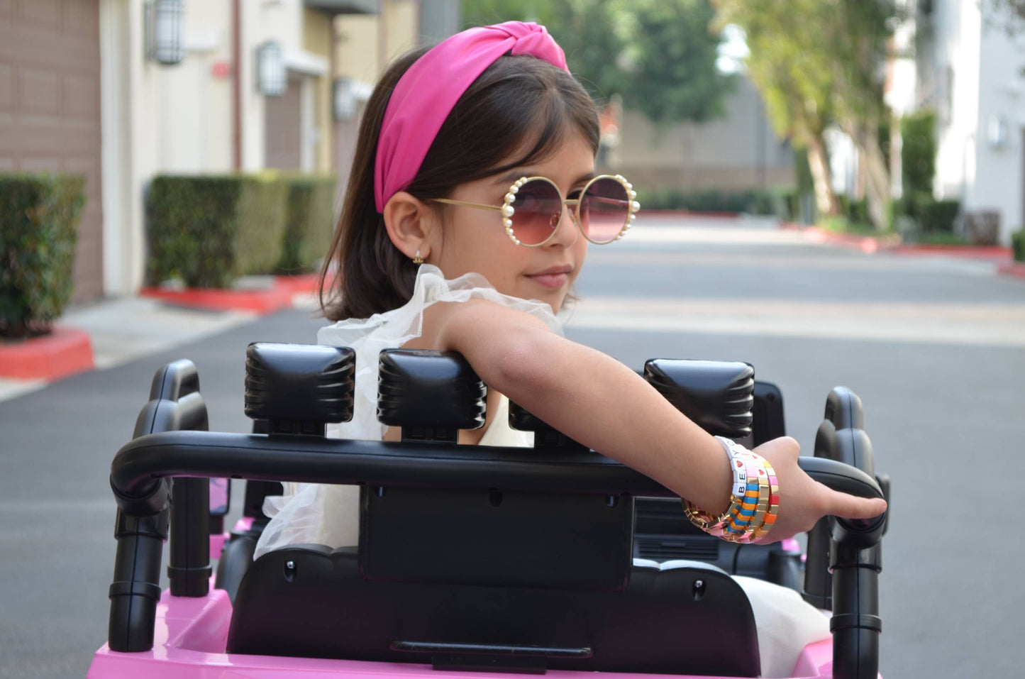 Round Pearls Sunglasses | Pink Pink