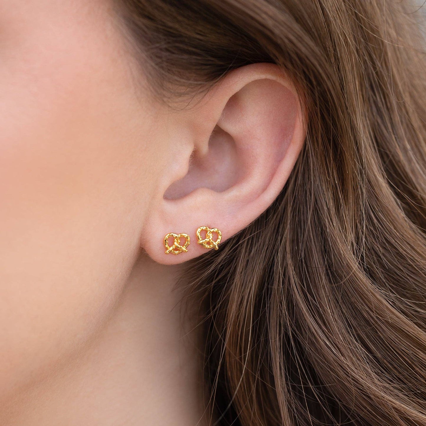 Girls Crew Knot Your Average Pretzel Gold Studs