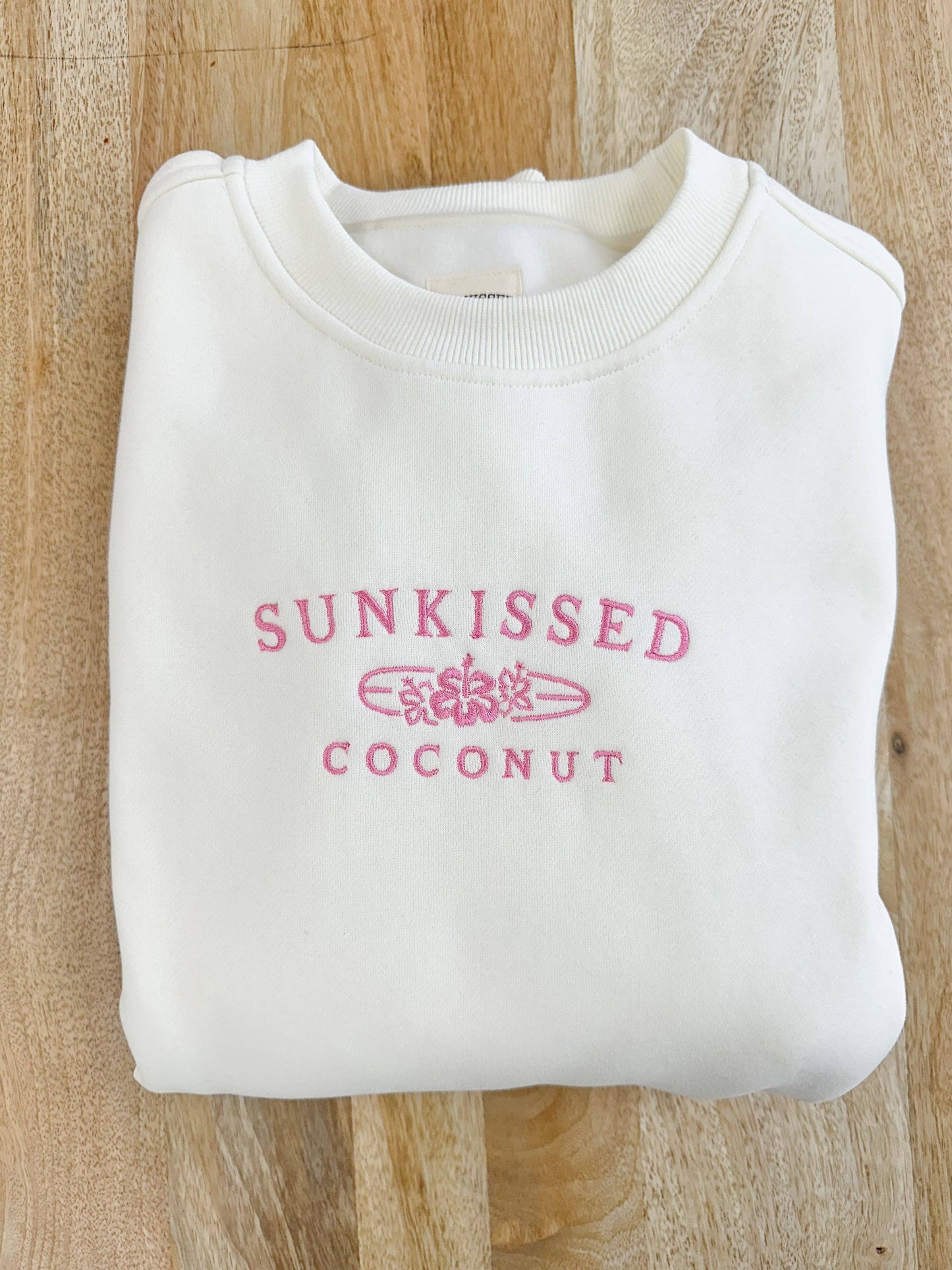 Ivory and Hibiscus Pink Sunkissedcoconut Logo Embroider Sweatshirt: Ivory / XS