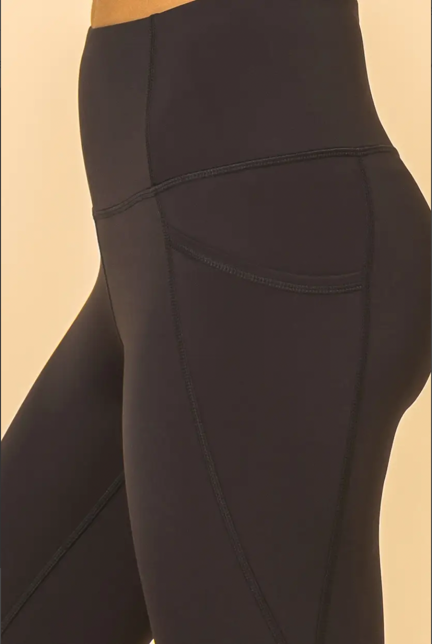 Leggings mit hoher Taille und Taschen