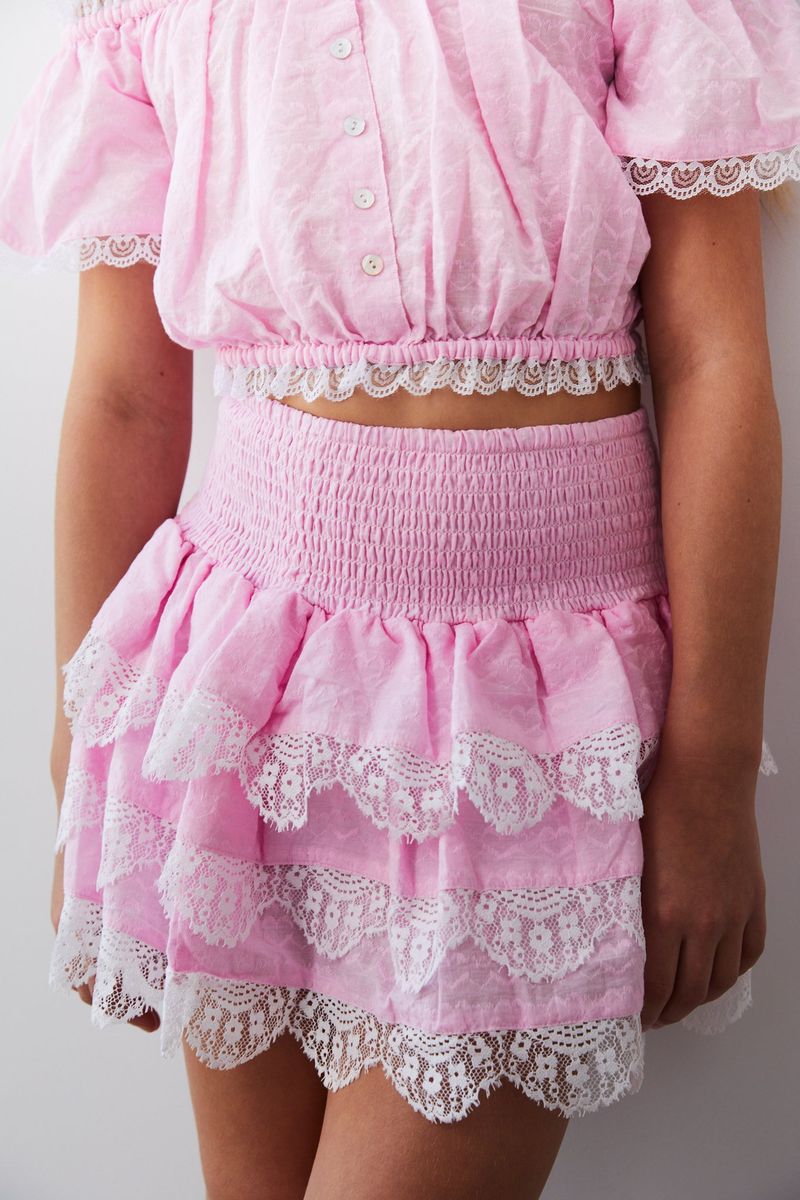 Theme NYC Gemma Pink Heart Smocked Ruffle Mini Skirt