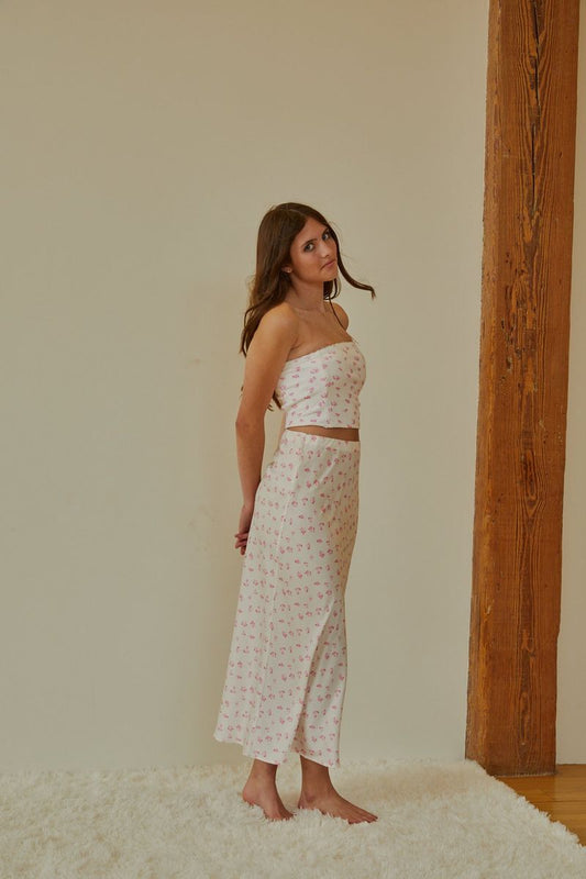 Theme NYC Joey White With Pastel Pink Ditsy Satin Maxi