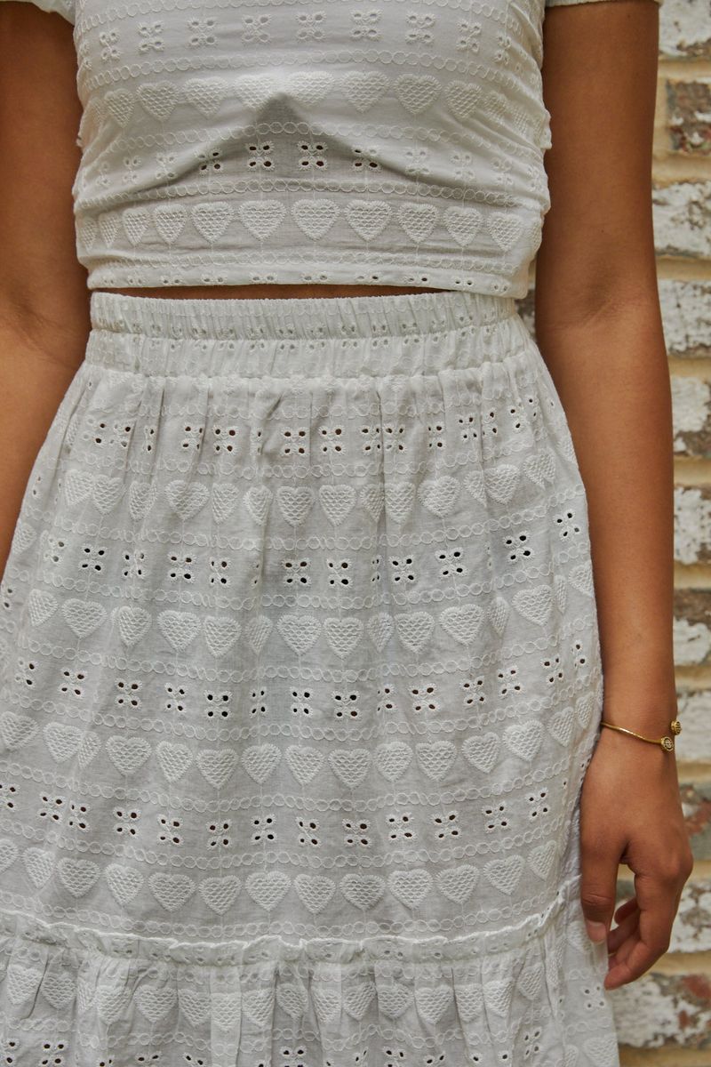Theme NYC Bella White Heart & Flower Eyelet Maxi Skirt
