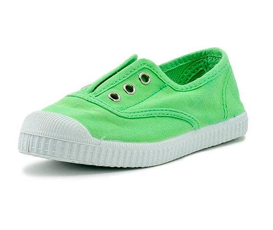 Cienta Canvas Laceless Sneakers